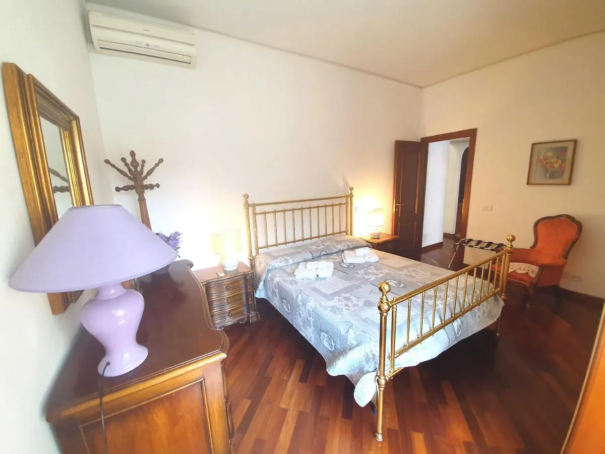 Apartment Appartamento Luminoso Villa Pamphili Rome