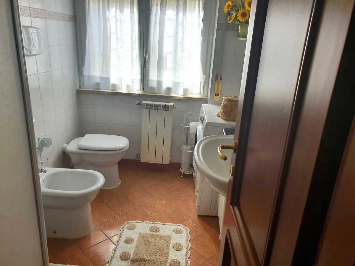 Appartamento Luminoso Villa Pamphili Rome Apartment